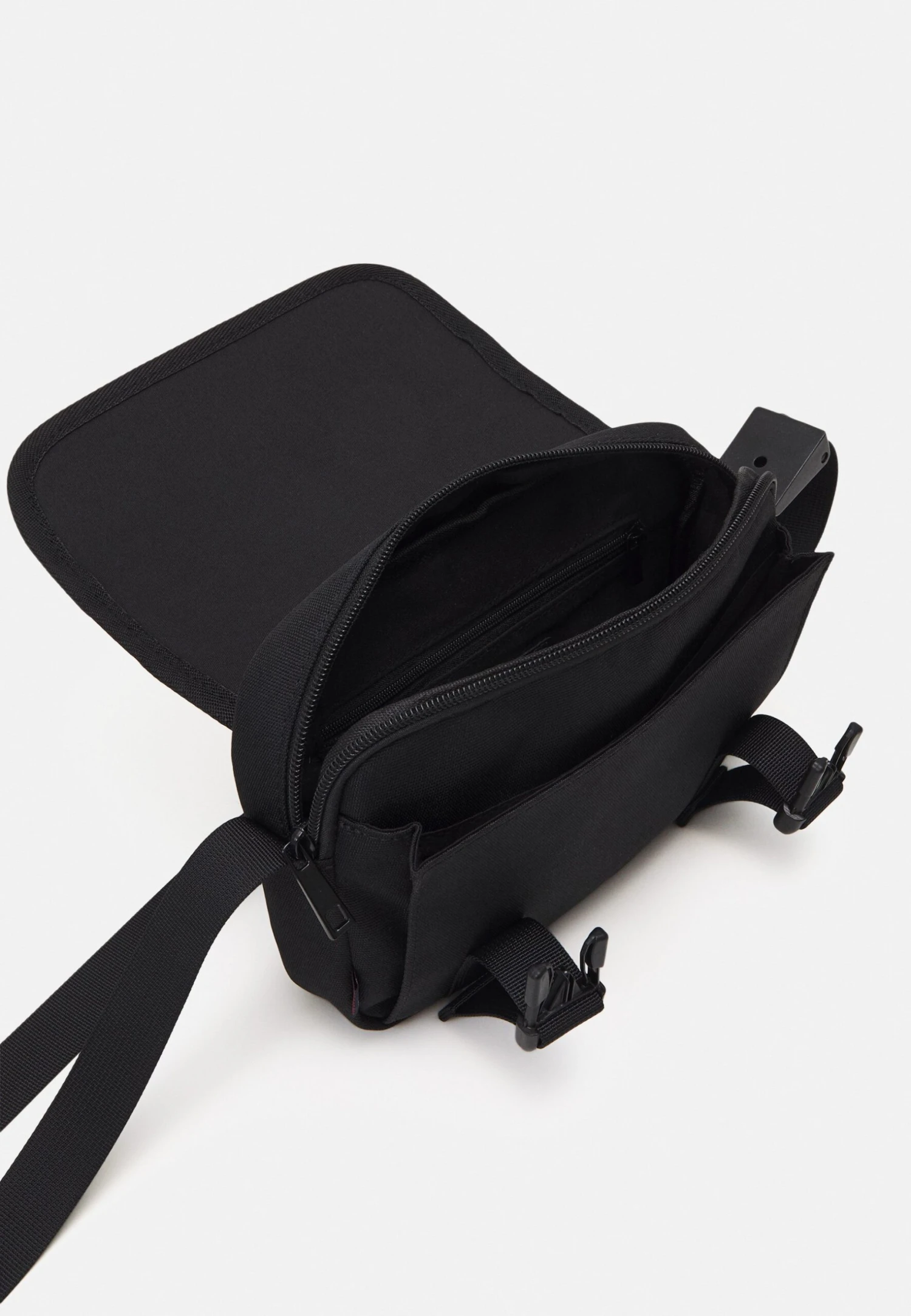 Pier One Unisex - Bandolera - Black 3 Pier One Unisex - Bandolera - Black - Imagen 3