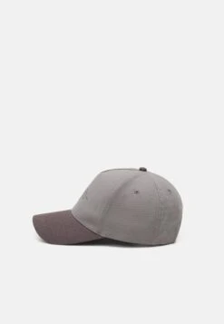 Pier One Unisex - Gorra - Grey/Dark Grey 6 Pier One Unisex - Gorra - Grey/Dark Grey -Pier One Tienda De Ventas 0d1514bf2f2b41f7b07e0906b1d9b71f