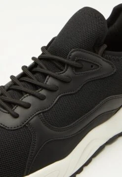 Pier One Unisex - Zapatillas - Black/White -Pier One Tienda De Ventas 383be7e17d7b4e6fb1f7aa6c378ae4ea