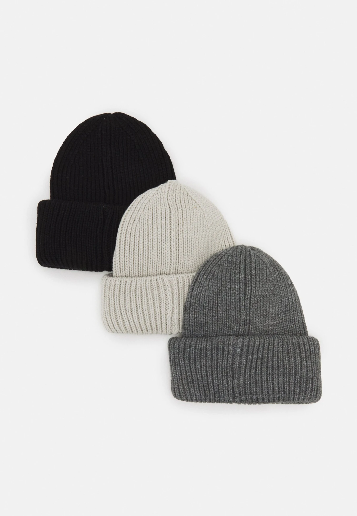 Pier One Unisex 3 Pack - Gorro - Black/Dark Grey/Off-White 2 Pier One Unisex 3 Pack - Gorro - Black/Dark Grey/Off-White - Imagen 2