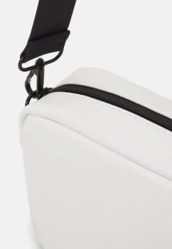 Pier One Bandolera - Off-White 7 Pier One Bandolera - Off-White -Pier One Tienda De Ventas 4aa2718ebe71449b8f79082c7615e9c0