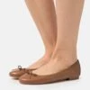 Pier One Leather - Bailarinas - Cognac
