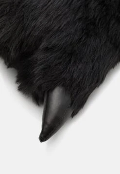 Pier One Pantuflas - Black 11 Pier One Pantuflas - Black -Pier One Tienda De Ventas 796914552fcb4fcaac1e33068a36c27f