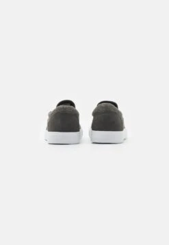 Pier One Unisex - Zapatillas - Grey 8 Pier One Unisex - Zapatillas - Grey -Pier One Tienda De Ventas 7c950f1e7b024aca9c245930cc2d1a1f