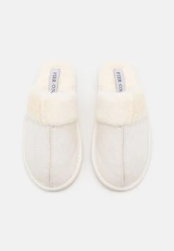 Pier One Pantuflas - Off-White -Pier One Tienda De Ventas 8a81c8a71b39417c9dbc6b7b37250711