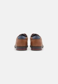 Pier One Unisex - Zapatos De Vestir - Brown -Pier One Tienda De Ventas ad7df26a973a4dd6812a63ac01fa4f97