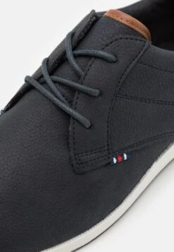 Pier One Zapatos Con Cordones - Dark Blue/White -Pier One Tienda De Ventas dff75f48d15744d2a2c522f733b15946