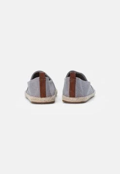 Pier One Rena Espadrille Unisex - Alpargatas - Light Grey -Pier One Tienda De Ventas fe23b761b30844ac92e7eccfef327beb